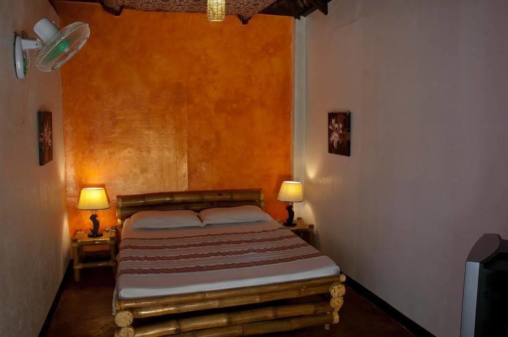 Blue Bayou Bungalows Balabag  Екстериор снимка