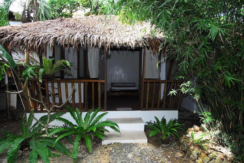 Blue Bayou Bungalows Balabag  Екстериор снимка